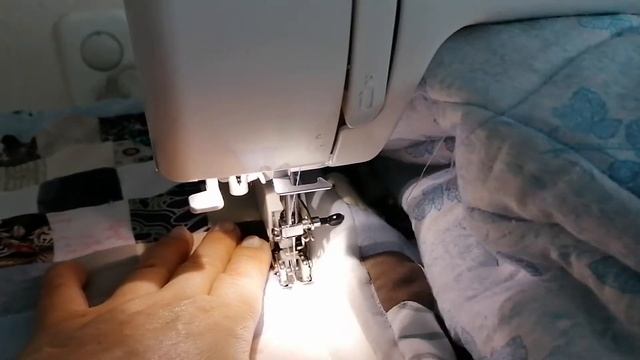 Как я стегаю большое одеяло на бытовой машинке