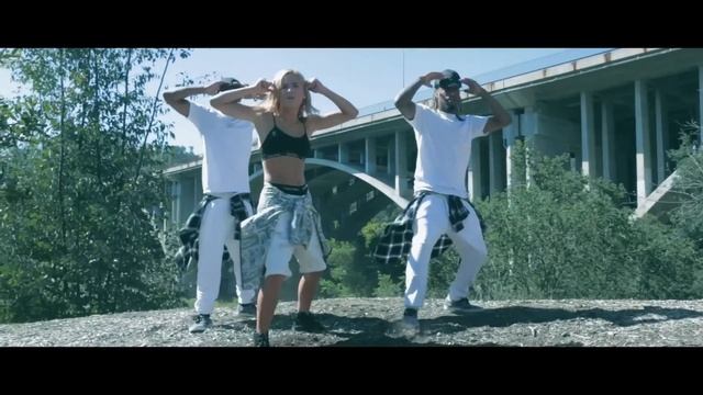 Chachi Gonzales | Monster смотреть онлайн