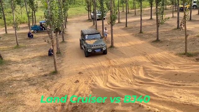 Three very intense matches between American and Chinese cars | Jeep Wrangler vs Tank 300 смотреть онлайн