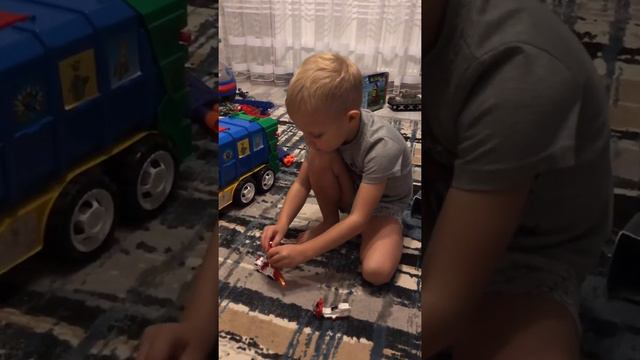 Платон и его игрушки смотреть онлайн