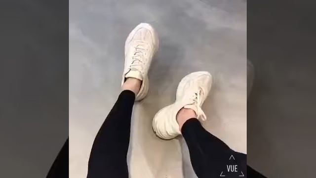 Женские кроссовки Gucci смотреть онлайн