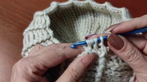 ЗИМНИЙ БЕРЕТ-КЕПКА крючком.  Зимняя кепка для начинающих.