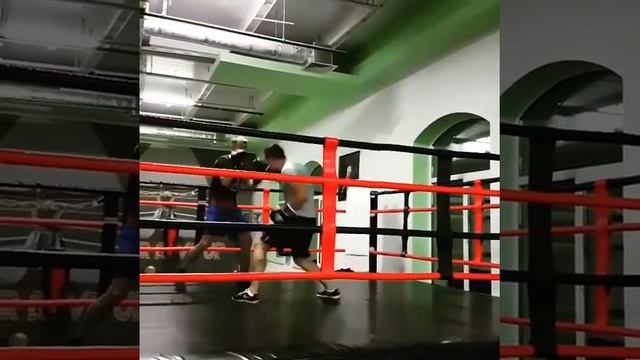 SpartaGym, фитнес клуб смотреть онлайн