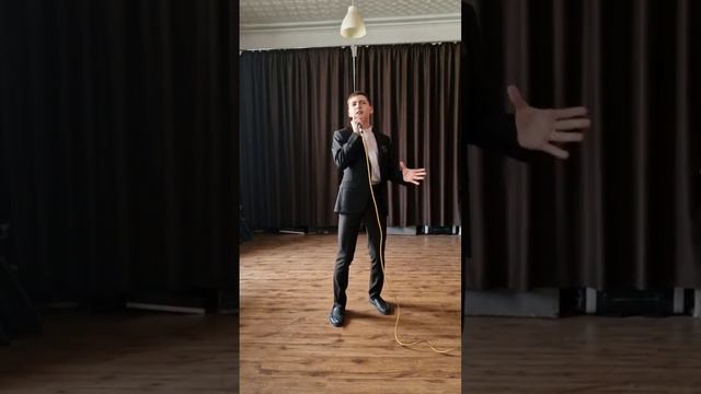 Оганесов Тигран, г. Новороссийск 12 лет "не вставай на колени" смотреть онлайн