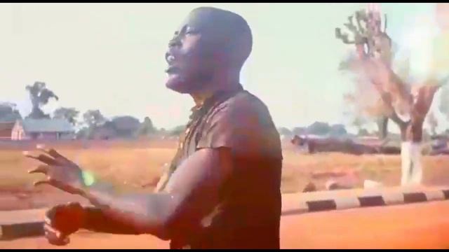 TCHIKOMBA - HILUKA смотреть онлайн