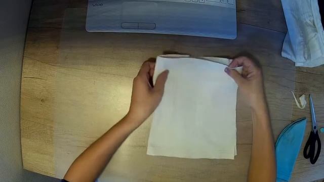 Как пошить штаны, шапку и наволочку из старой одежды. Переделка одежды. смотреть онлайн