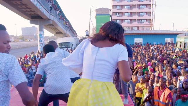 SIMAMA IMARA - ROSE MUHANDO FT ZIPPORAH ERIC смотреть онлайн