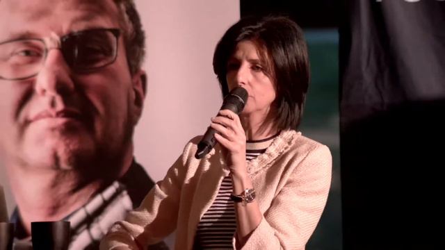 Faalfolie Hasselt - Hilde Peerlings смотреть онлайн