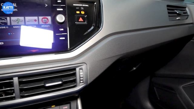 VOLKSWAGEN POLO EVO BENZINA 1.0 80CV COMFORTLINE ARGENTO AZIENDALE(2019) INTERNI ED ESTERNI CON LAR смотреть онлайн