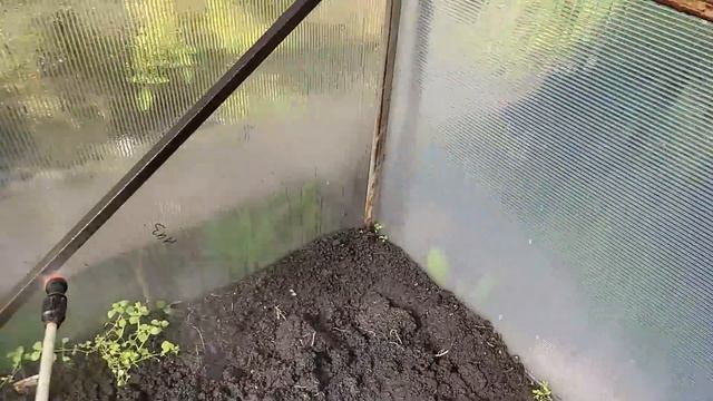 Копеечное средство и земля как новая, здоровая, все болезни отступили, вношу осенью для большого ур смотреть онлайн