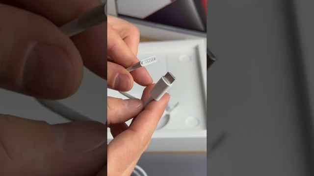 Apple MacBook Pro 14 ?