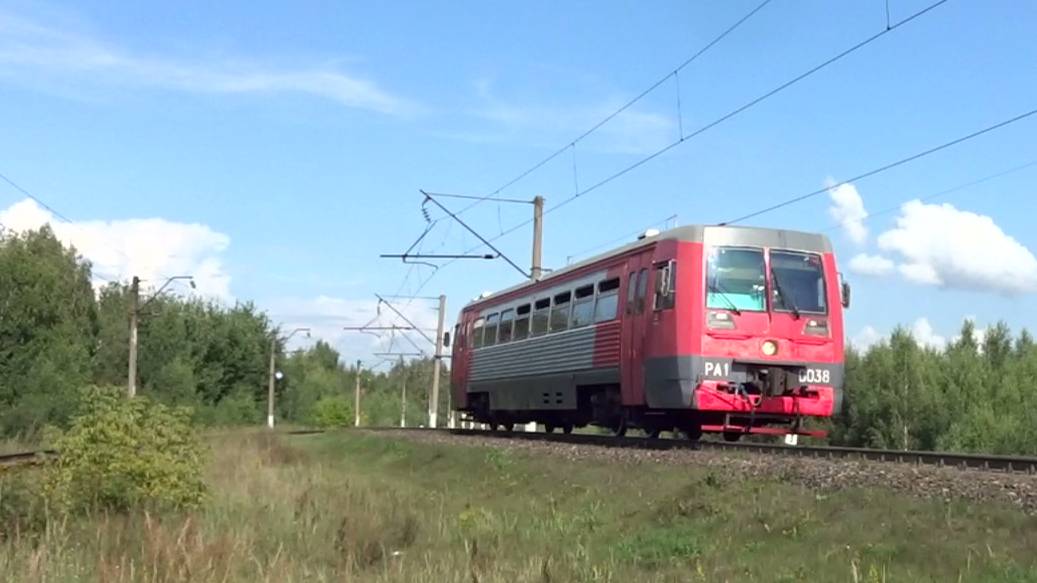 Рельсовый автобус РА1-0038 на перегоне Нижний Новгород Сортировочный - Петряевка смотреть онлайн