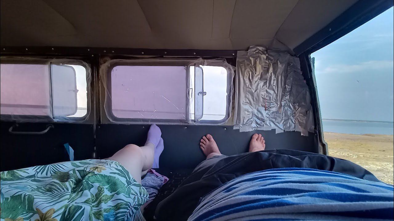 путешествуем на УАЗ буханке | ПОСТАВИЛИ ДИВАНЫ смотреть онлайн