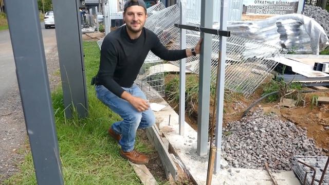 Забор из габионов - расскажу про фундамент, технологию сборки, сетку для забора и камень