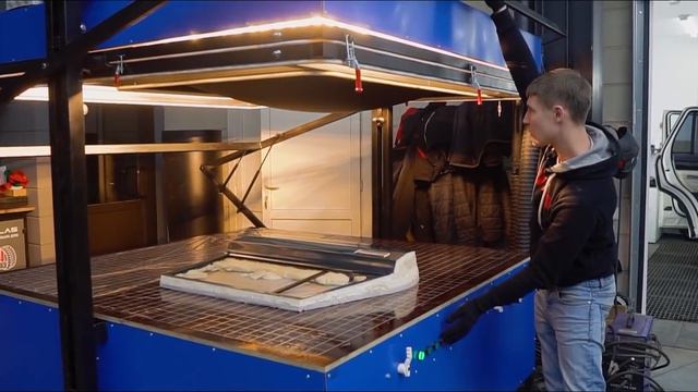 We make our own body panels for a Lada смотреть онлайн