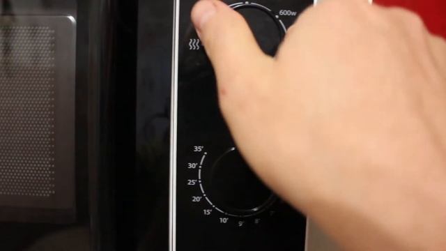 Микроволновая печь Hotpoint ARISTON MWHA 2011 смотреть онлайн