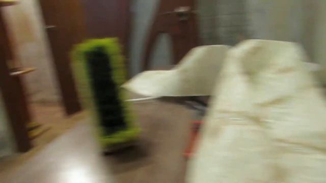 Поклейка обоев быстро. Подгонка смотреть онлайн