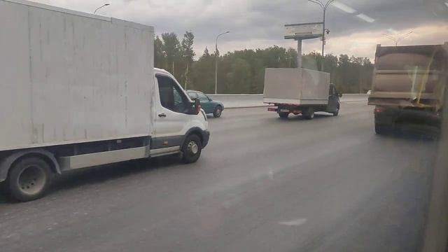 Автобус №735. Осташковская улица - Метро "Щёлковская" смотреть онлайн