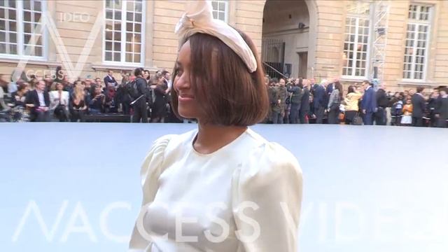 Naomi Campbell, Estelle Lefebure and more at Le Defile L Oreal Paris Show in Paris смотреть онлайн