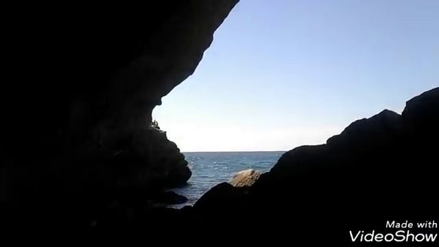 Крым . Новый свет . Тропа Голицына . Грот Шаляпина . смотреть онлайн