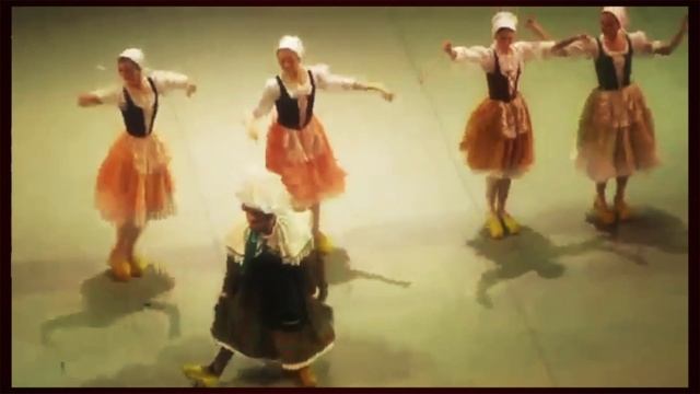 "Dance in Sabo" -Tsiskaridze. "Танец в Сабо" - Николай Цискаридзе и артистки Михайловского театра смотреть онлайн