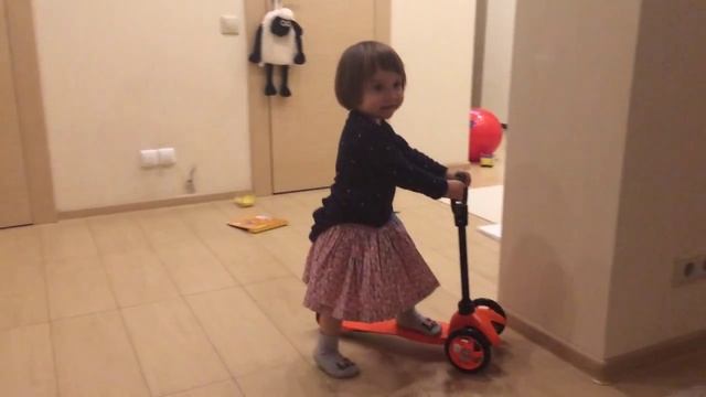 Энни - самокат и песня про собаку смотреть онлайн