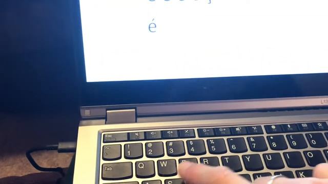 Typing accent marks in French смотреть онлайн