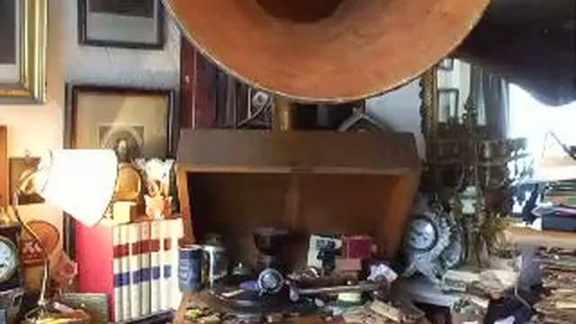 "Poet & peasant Overture" (Suppe) Banjo Solo by Eddie Peabody Imperial 1524 смотреть онлайн