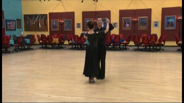 Bronze Paso Doble Routine Ballroom Dance Lesson смотреть онлайн