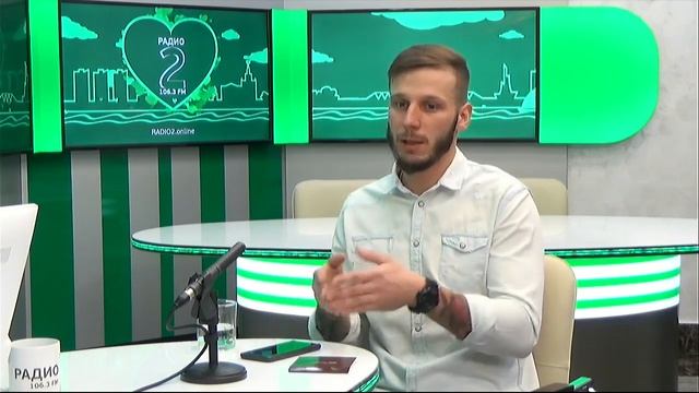 Гость на Радио 2. Михаил Белоусов, директор комплекса "Пастораль". смотреть онлайн
