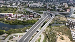 Транспортная развязка на улице Братьев Кашириных в Челябинске