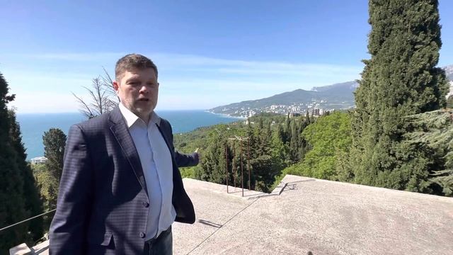 дом в Ялте , элитный район Дубки смотреть онлайн