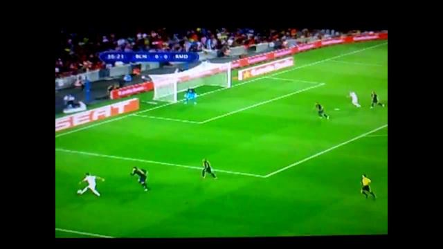 Криштиану Роналду поразил всех новым финтом,Cristiano Ronaldo struck all the new tricks EL CLASICO смотреть онлайн