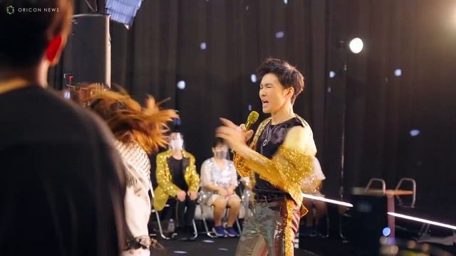 3時のヒロインが高速タンバリンダンス披露！郷ひろみはCMオリジナルソングを熱唱　　「にしたんクリニック」新TVCM『タンバリンダンス篇』 смотреть онлайн