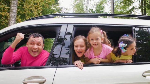 Майя превращает маленькое в большое | Сборник веселых историй для детей