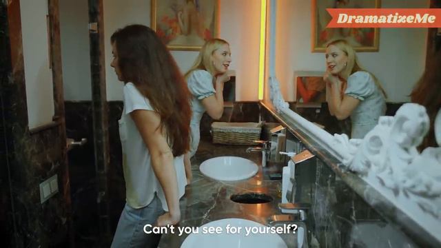Gold Digger SPONGES OFF Her FRIEND, Then is LEFT with NOTHING | @DramatizeMe смотреть онлайн