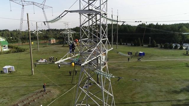 Освобождение пострадавшего от действия электротока. смотреть онлайн