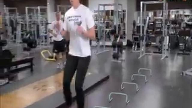 Volleyball Specific Plyometrics for Beginners and Warm-Ups! смотреть онлайн