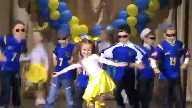 ТАНЕЦ ЧУМАЧЕЧАЯ ВЕСНА смотреть онлайн