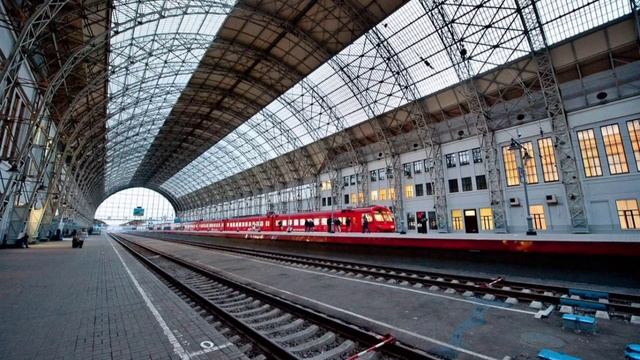 Информатор Киевского вокзала смотреть онлайн