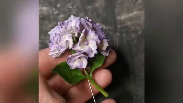 Hydrangea brooch. смотреть онлайн