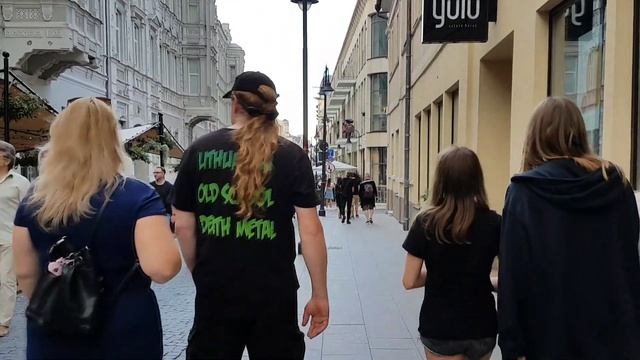 На улице Vilniaus летом. Vilnius. EU. Cities,people.