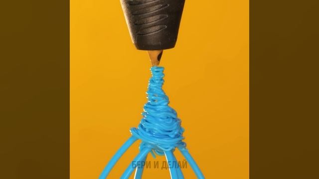 КЛЕЕВОЙ ПИСТОЛЕТ ИЛИ 3D-РУЧКА? | ЭПИЧЕСКАЯ БИТВА КРАСОЧНЫХ ПОДЕЛОК смотреть онлайн