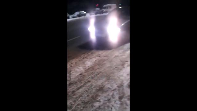 А по раену Бродит парнишка=)БродЯга смотреть онлайн