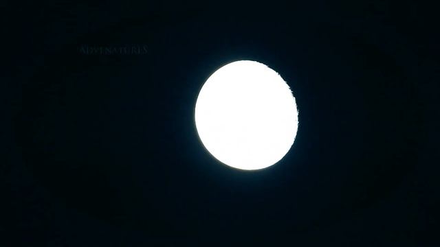 Moon & Saturn Conjunction 2022 - (Nikon P1000)