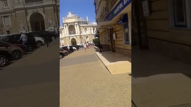 Вид на Одесский оперный театр смотреть онлайн