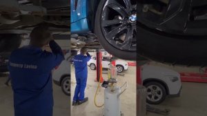 BMW X6 Проведение планового обслуживания и нанесение антидождь