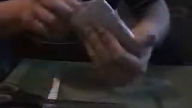 Конверт (защитная плёнка на телефон) от www.tinydeal.com смотреть онлайн