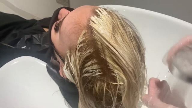 HIGHLIGHTING HAIR AFTER 15 WEEKS UK LOCKDOWN | REDKEN SHADES EQ | LADYLUX HAIR SALON
