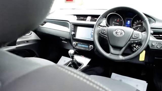 TOYOTA AVENSIS 1.6 D-4D BUSINESS EDITION 5d 110 BHP смотреть онлайн